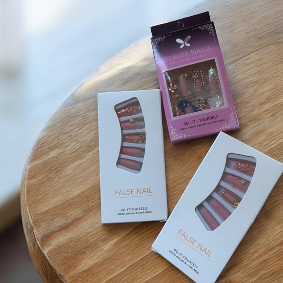 🔥3 for $8‼️Press on nails 💅🏽 - Picture 4 of 4